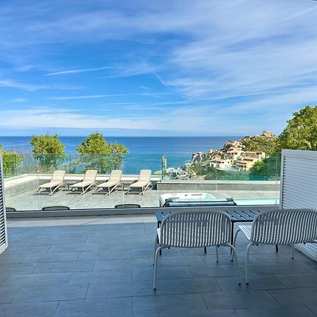 Hotel Villa R カルヴィ エクステリア 写真