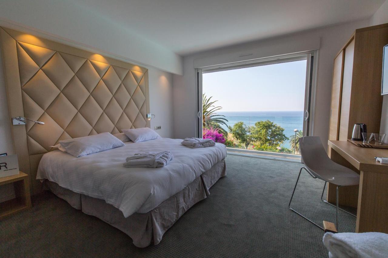 Hotel Villa R カルヴィ エクステリア 写真